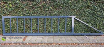 Schuifpoort bestemd voor houten inleg schuifpoort-hout-inleg-frame