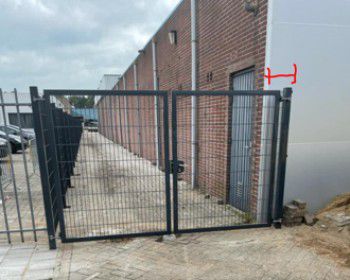Een standaard maat dubbele poort is vaak niet de mooiste oplossing