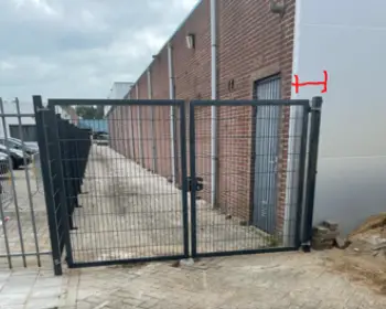 Een standaard maat dubbele poort is vaak niet de mooiste oplossing