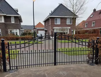 SHO-115 Inrijpoort