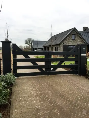 SHO-135 Inrijpoort