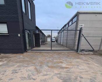 Aflevering en montage van een schuifpoort in Kaatsheuvel Schuifpoort geleverd in Kaatsheuvel