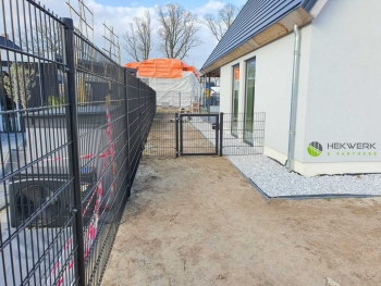 Nieuwbouwwijk in Deventer voorzien van verschillende soorten en maten hekwerk Nieuwbouwwijk in Deventer voorzien van verschillende soorten hekwerk