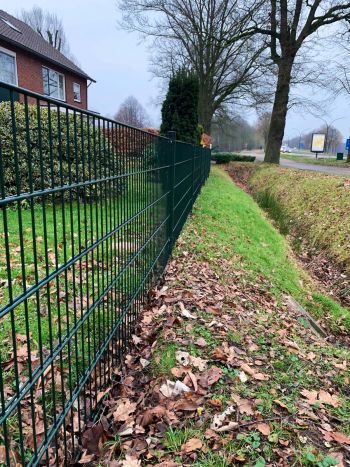 Dubbelstaafmat hekwerk geleverd en geplaatst in Hengelo Dubbelstaafmat hekwerk geleverd in Hengelo