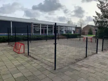 Pannakooi geleverd voor een basisschool in Sint-Nicolaasga